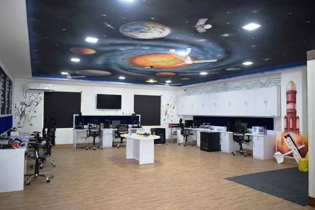 The equipped fabrication floor at AIC NITF Fab Lab in Odisha